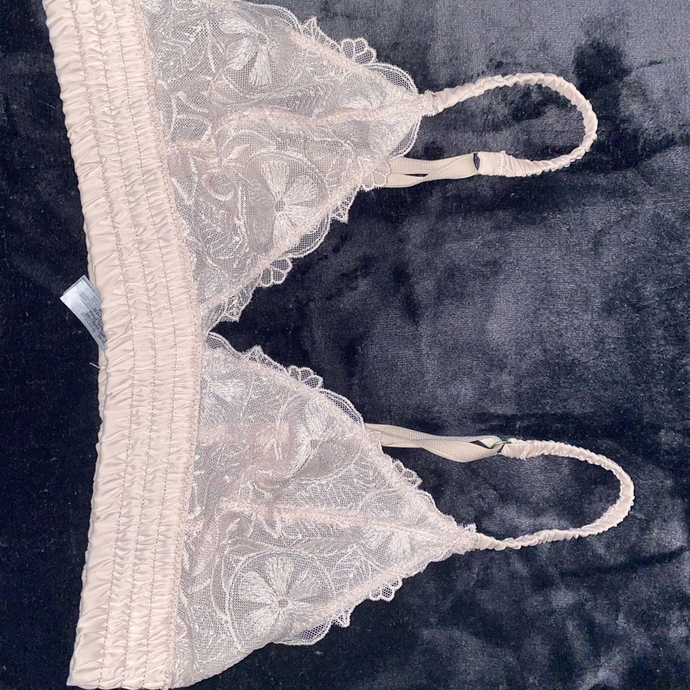 Light pink bralette